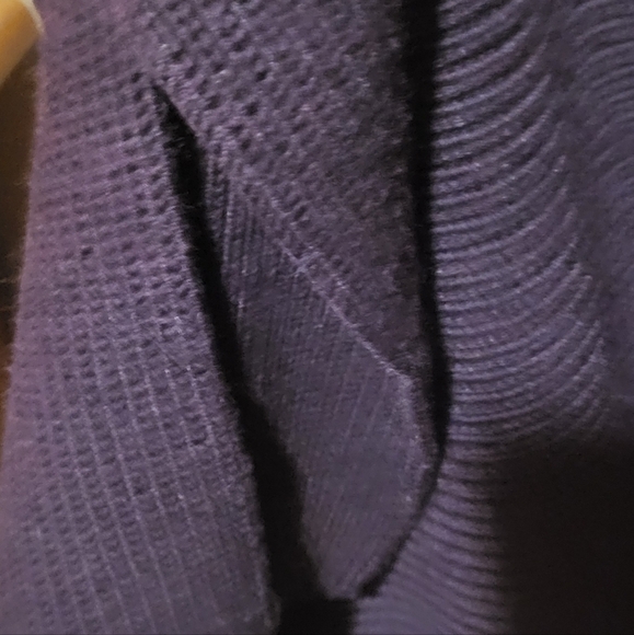 Athleta Switchback Pullover Wool Blend V-Neck Sweater  Dark Purple Plum Size XL - Picture 4 of 6